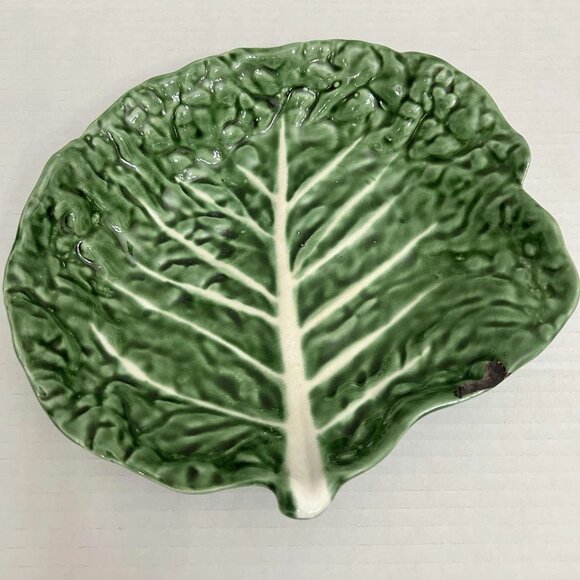 Bordallo Pinheiro Canbage 8” Plate * Chipped - Picture 1 of 6